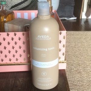 HUGE💥 AVEDA VOLUMIZING TONIC tonic 1L bottle